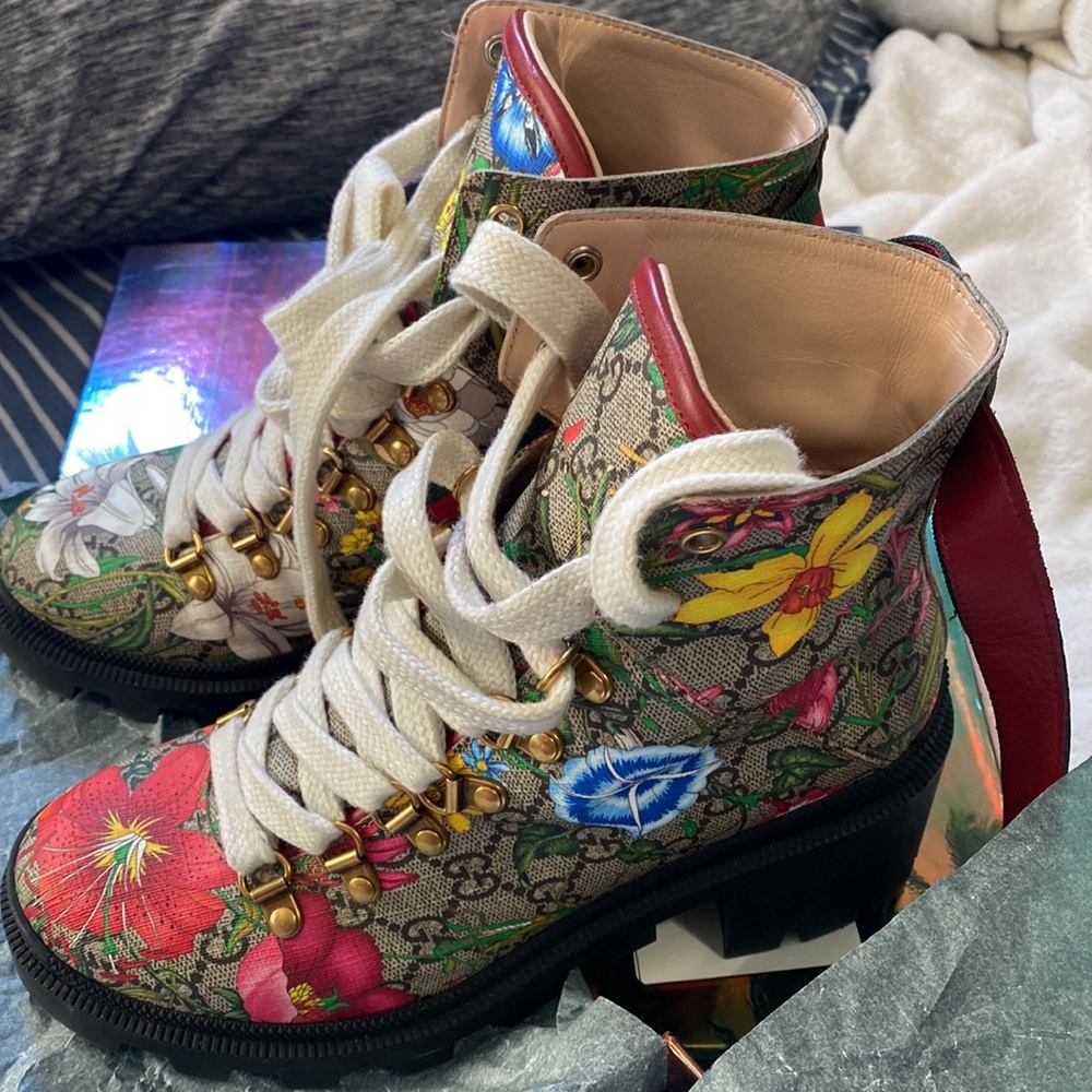 Gucci boots